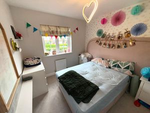 Merlin Place Rossmore
